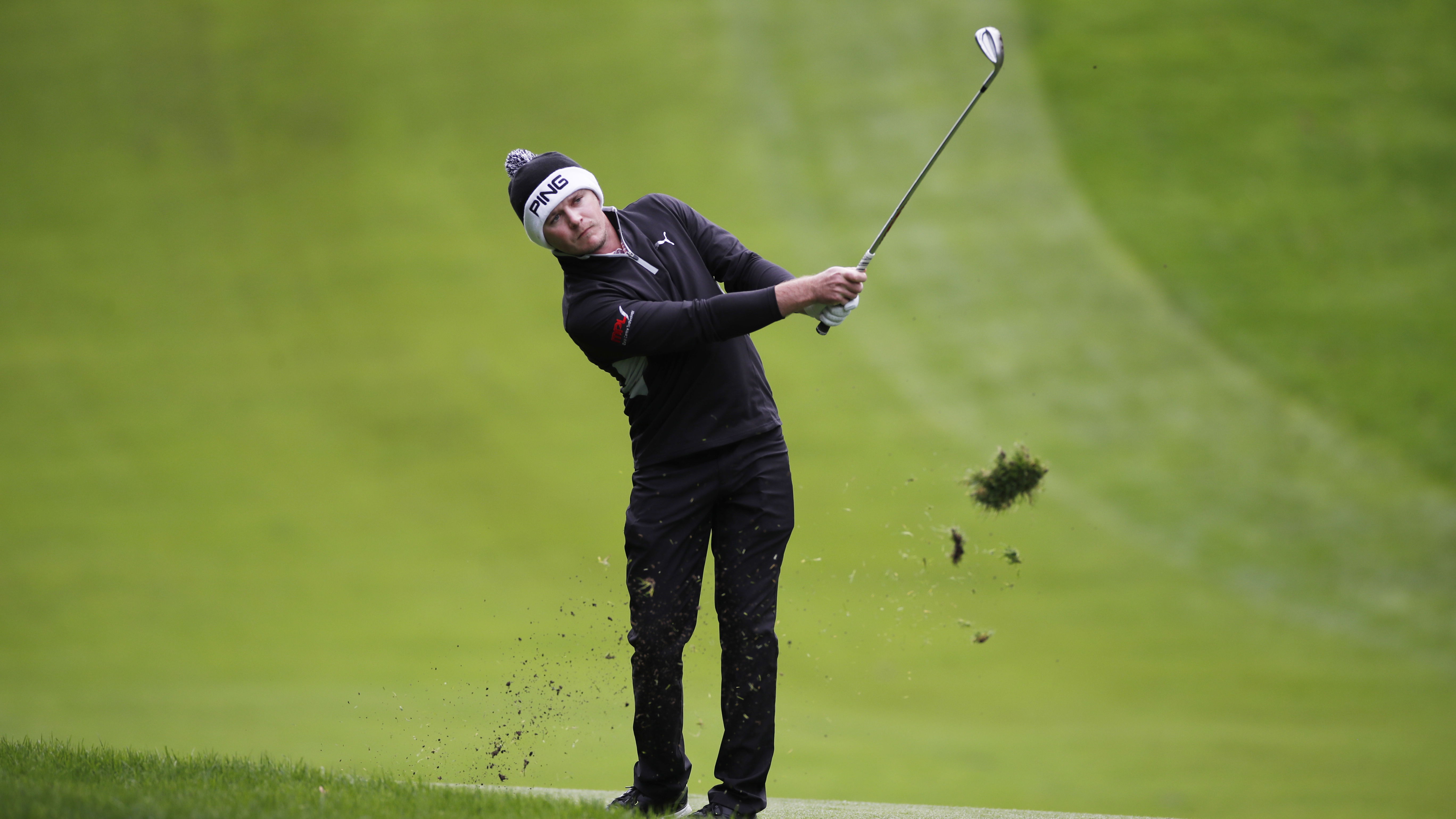 Golf fans react as Eddie Pepperell tries NEW practice drill